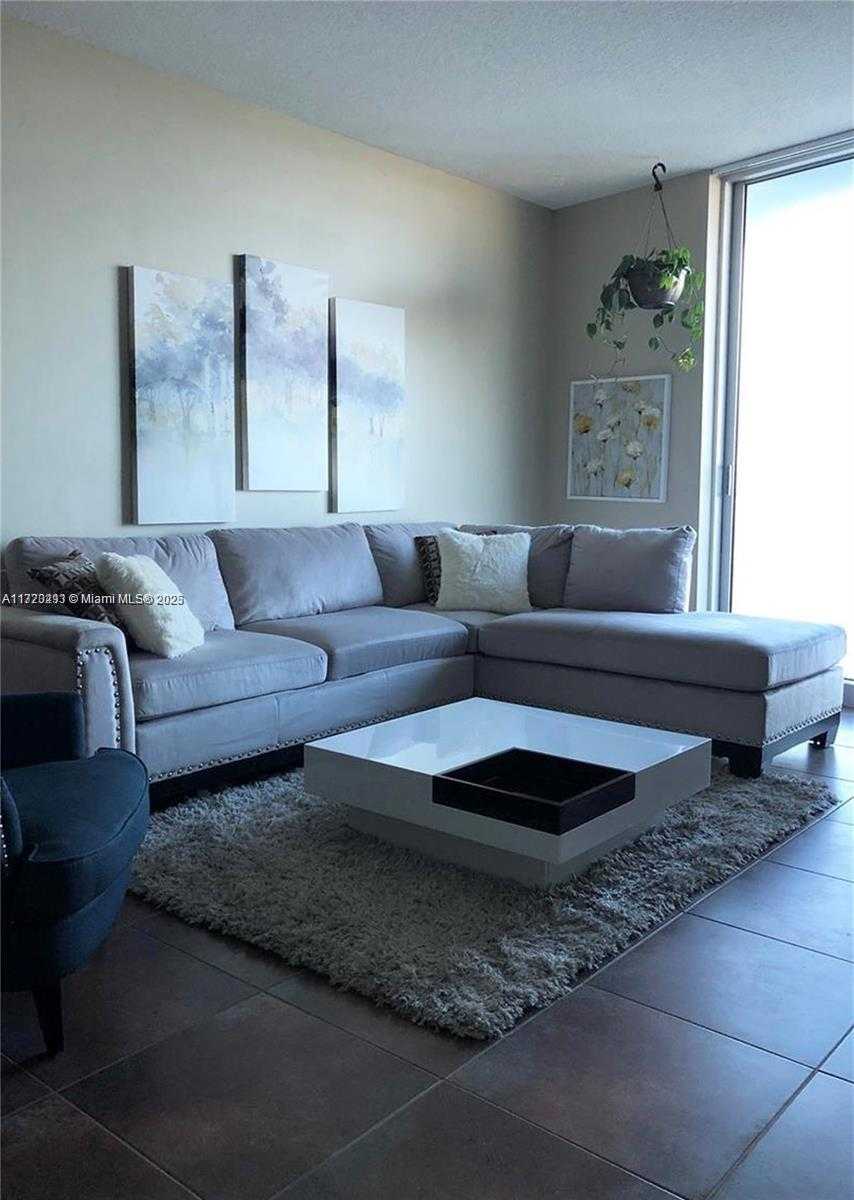Small Image of 185 SOUTH WEST 7TH ST #3110, Miami Number 9