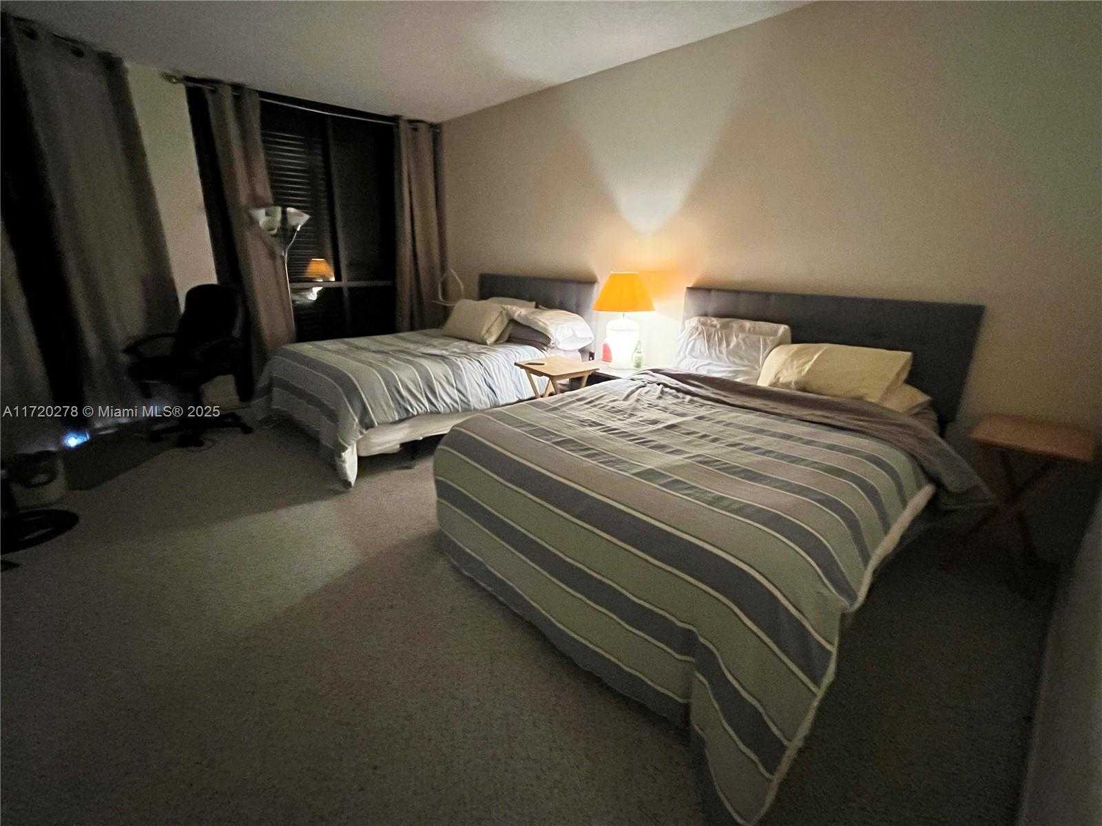 Small Image of 2000 ISLAND BLVD #308, Aventura Number 19
