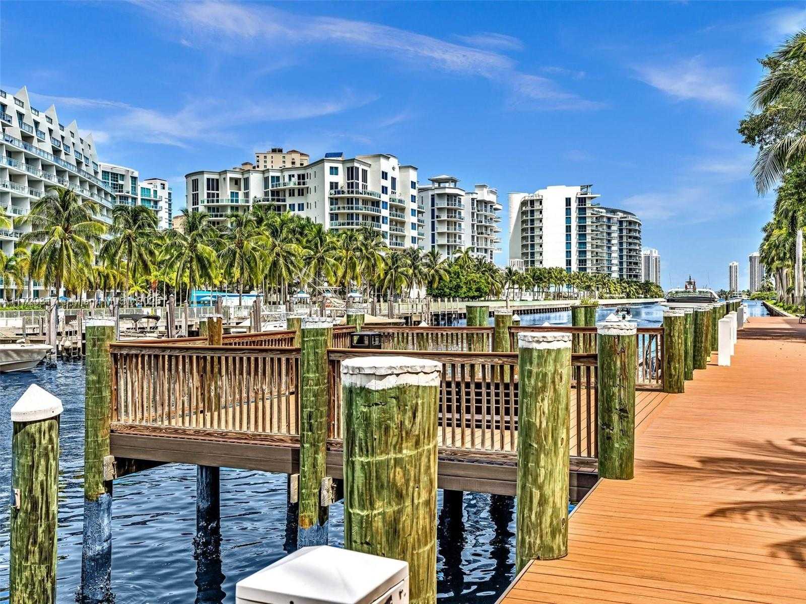 Small Image of 3001 NORTH EAST 185TH ST #613, Aventura Number 24