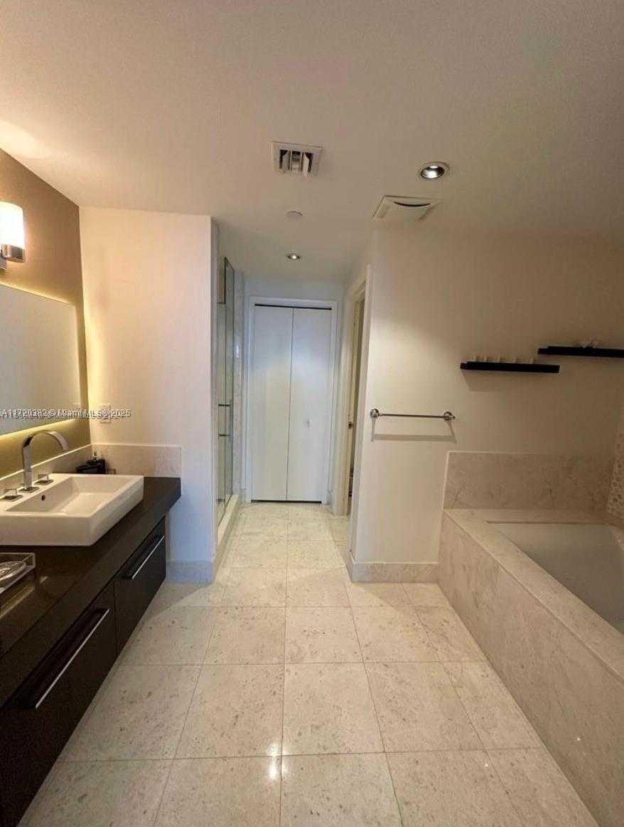 Small Image of 17121 COLLINS AVE #3703, Sunny Isles Beach Number 10