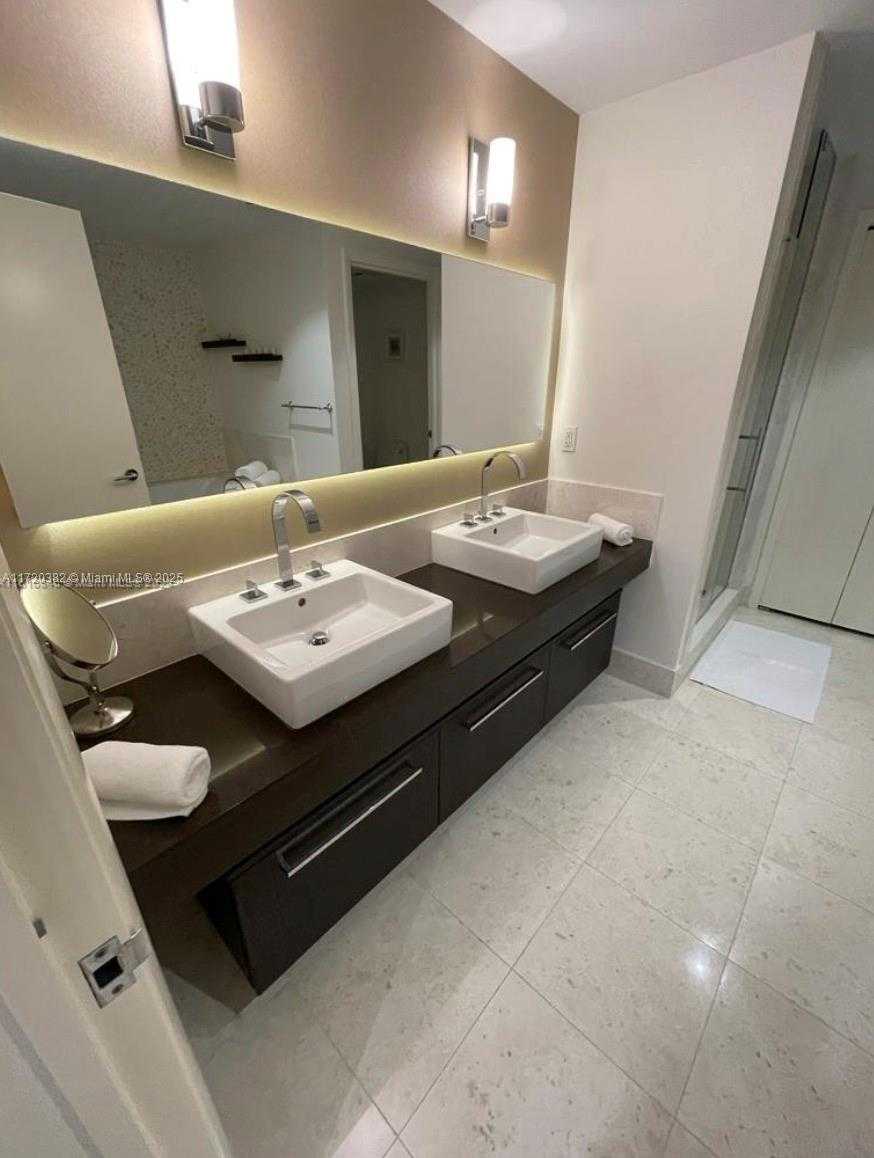Small Image of 17121 COLLINS AVE #3703, Sunny Isles Beach Number 9