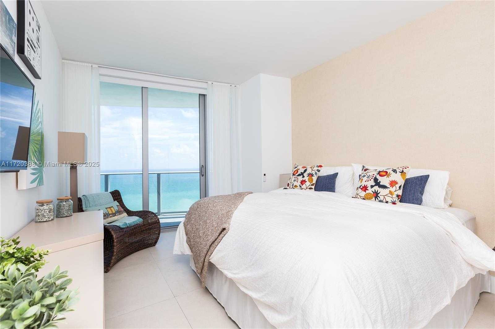 Small Image of 4111 SOUTH OCEAN DR #3302, Hollywood Number 11