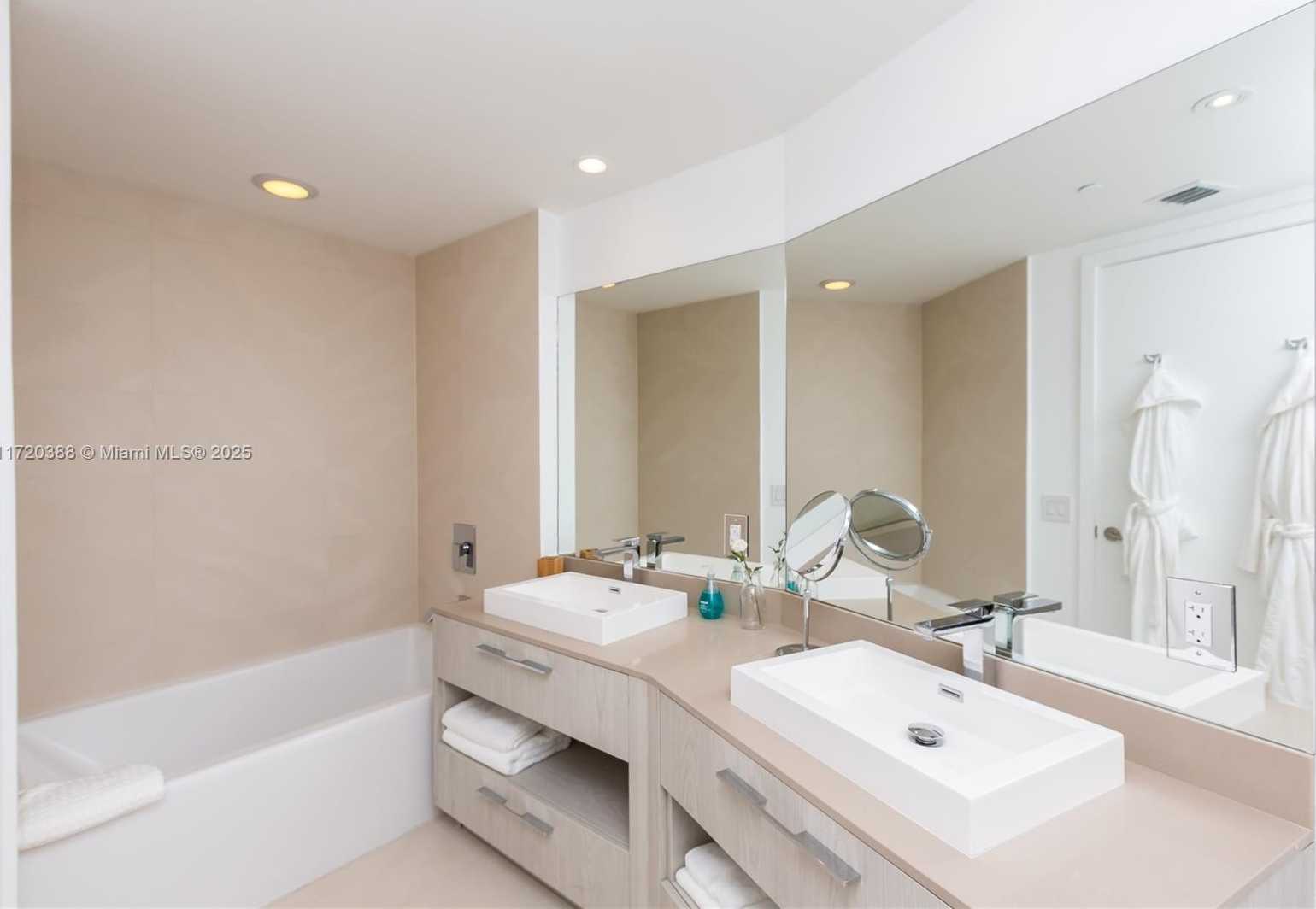 Small Image of 4111 SOUTH OCEAN DR #3302, Hollywood Number 15