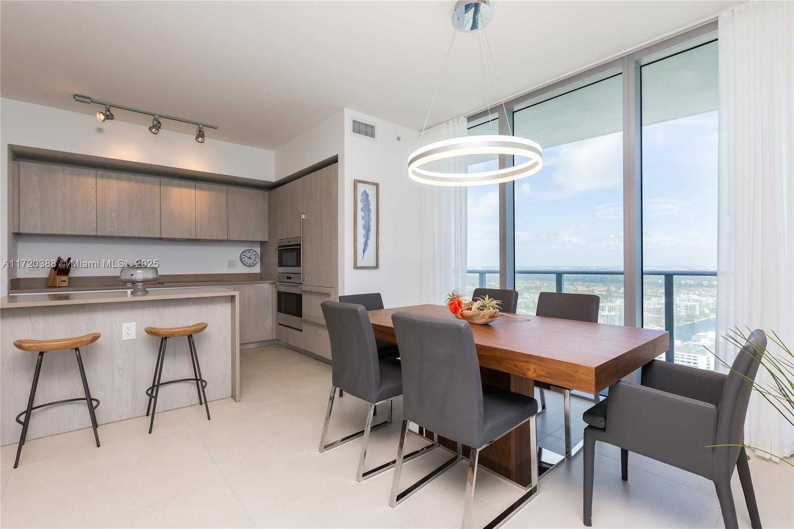 Small Image of 4111 SOUTH OCEAN DR #3302, Hollywood Number 3