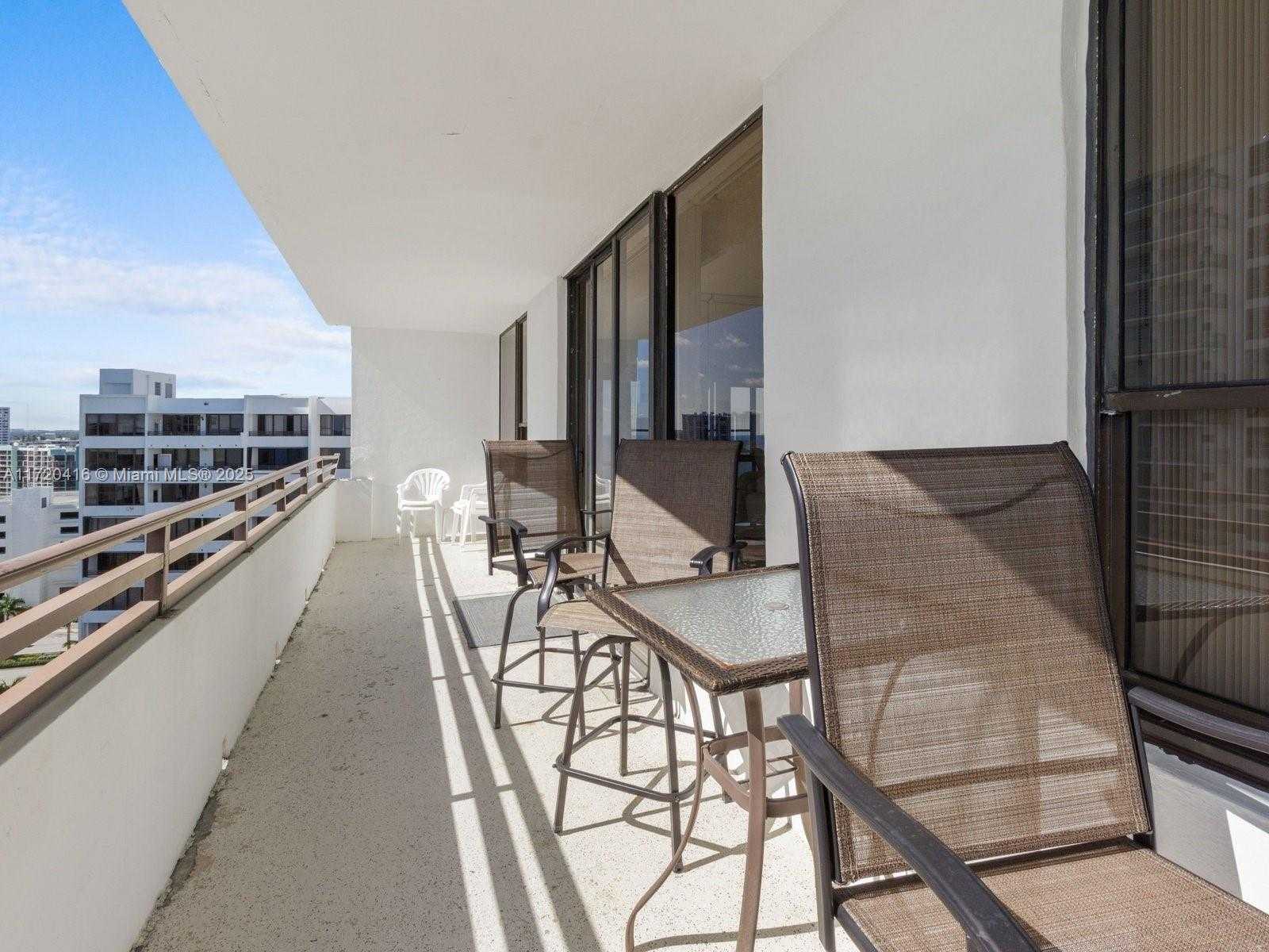 Small Image of 3505 SOUTH OCEAN DR #1514, Hollywood Number 25