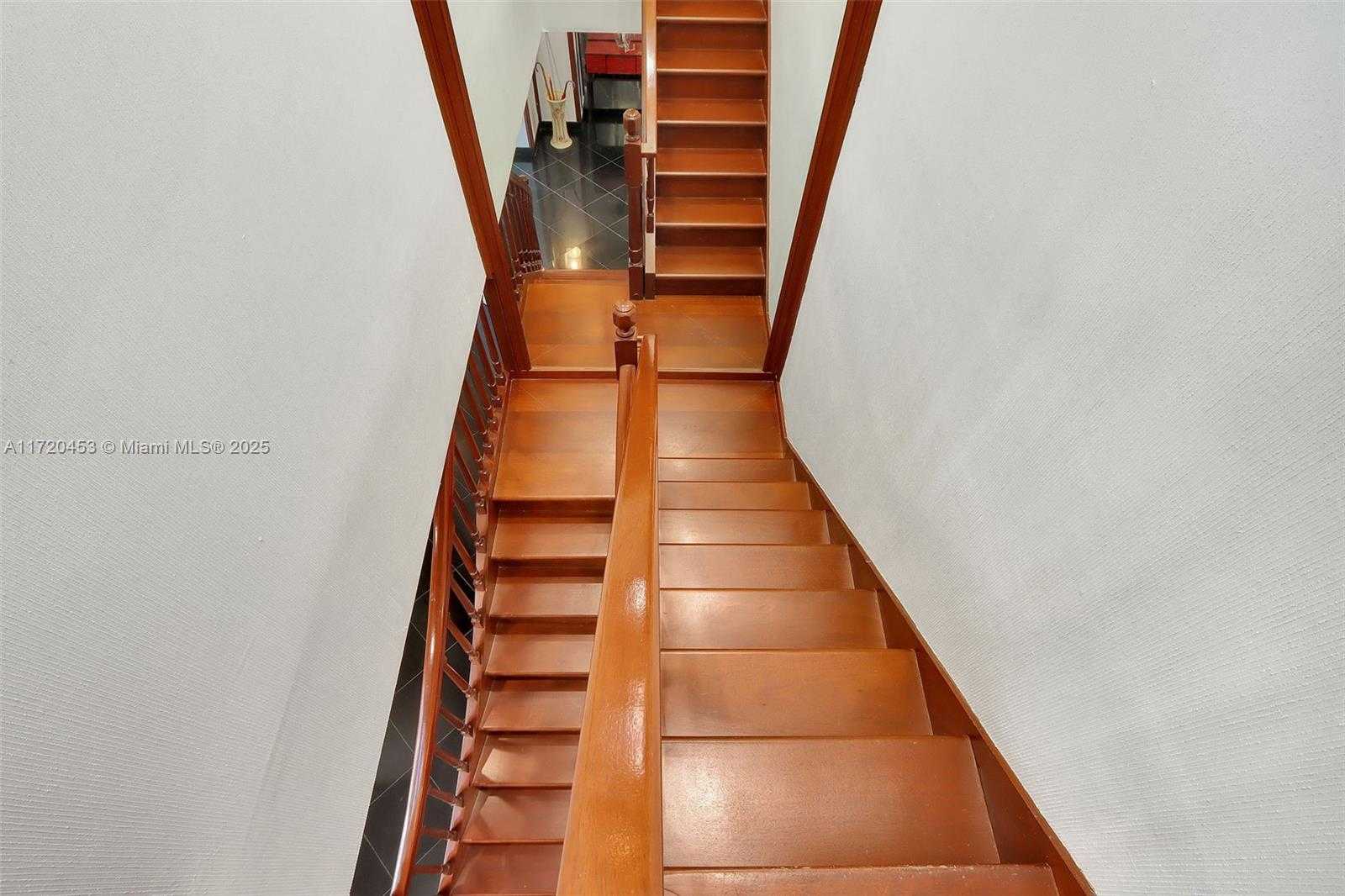 Imagen de Pequeño Objeto