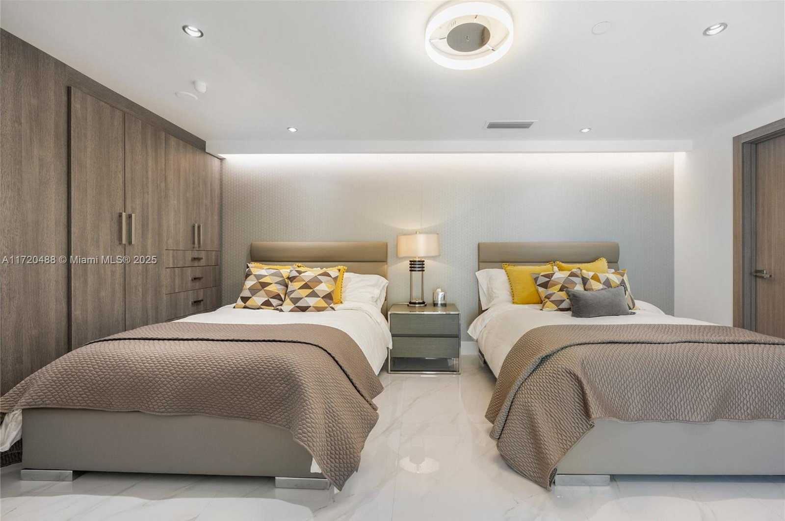 Small Image of 18671 COLLINS AVE #201, Sunny Isles Beach Number 19