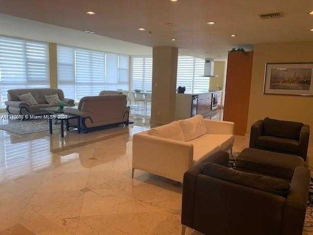 Small Image of 100 LINCOLN RD #PH4, Miami Beach Number 5