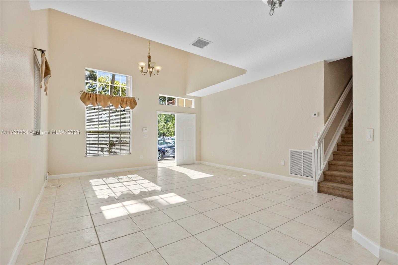 Small Image of 9236 SOUTH WEST 215TH TER, Cutler Bay Number 14