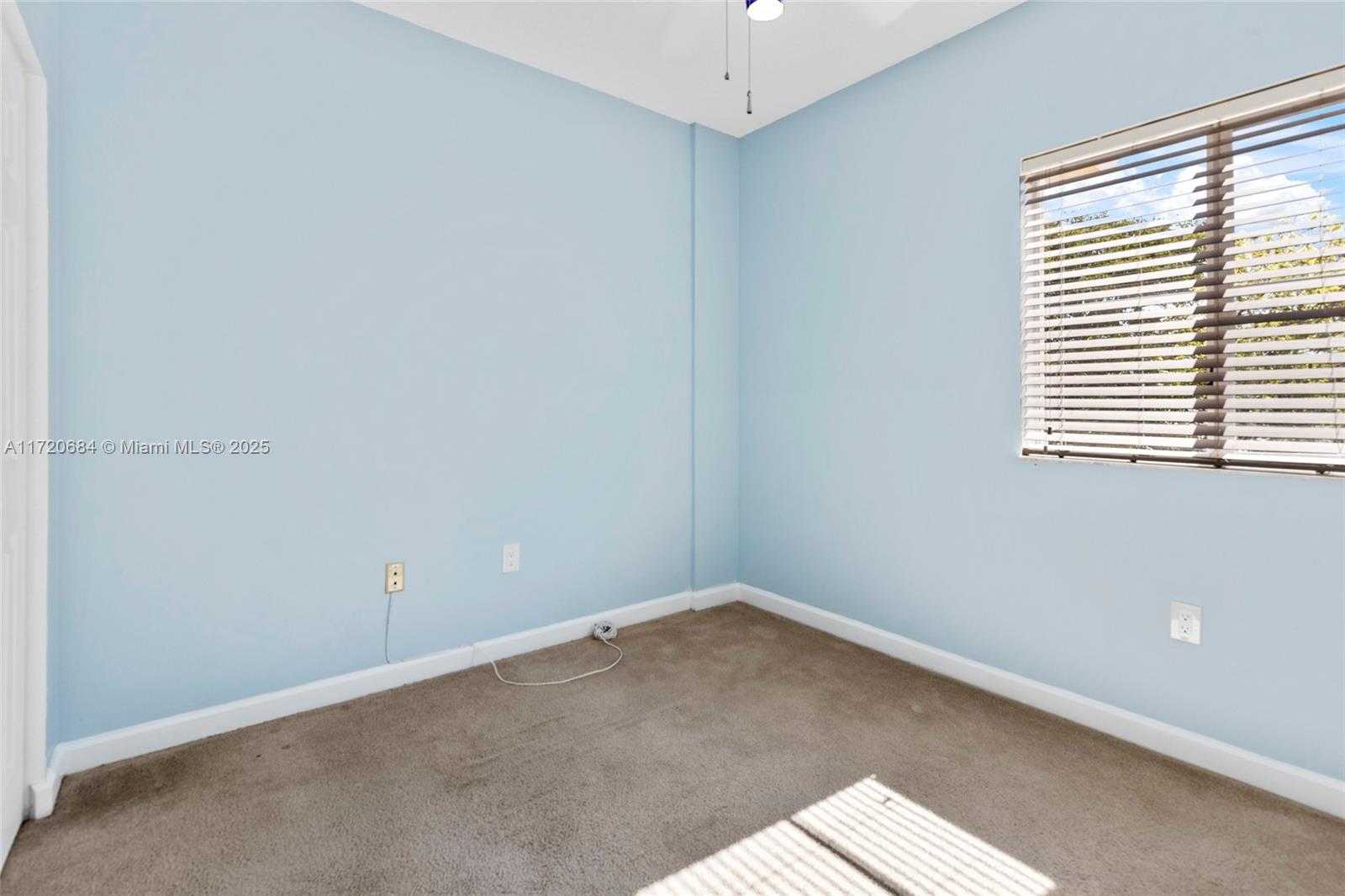 Small Image of 9236 SOUTH WEST 215TH TER, Cutler Bay Number 22