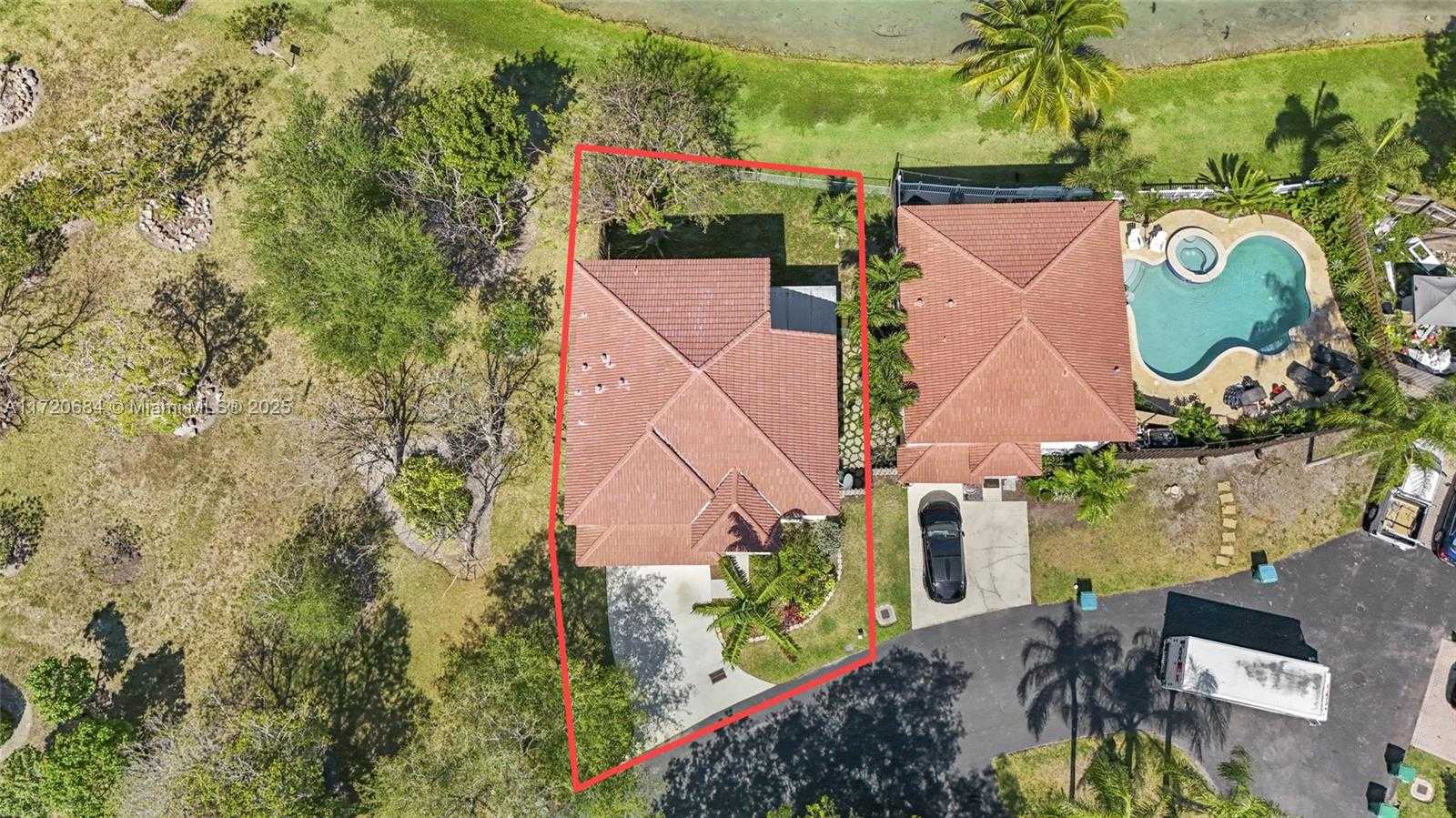 Small Image of 9236 SOUTH WEST 215TH TER, Cutler Bay Number 29