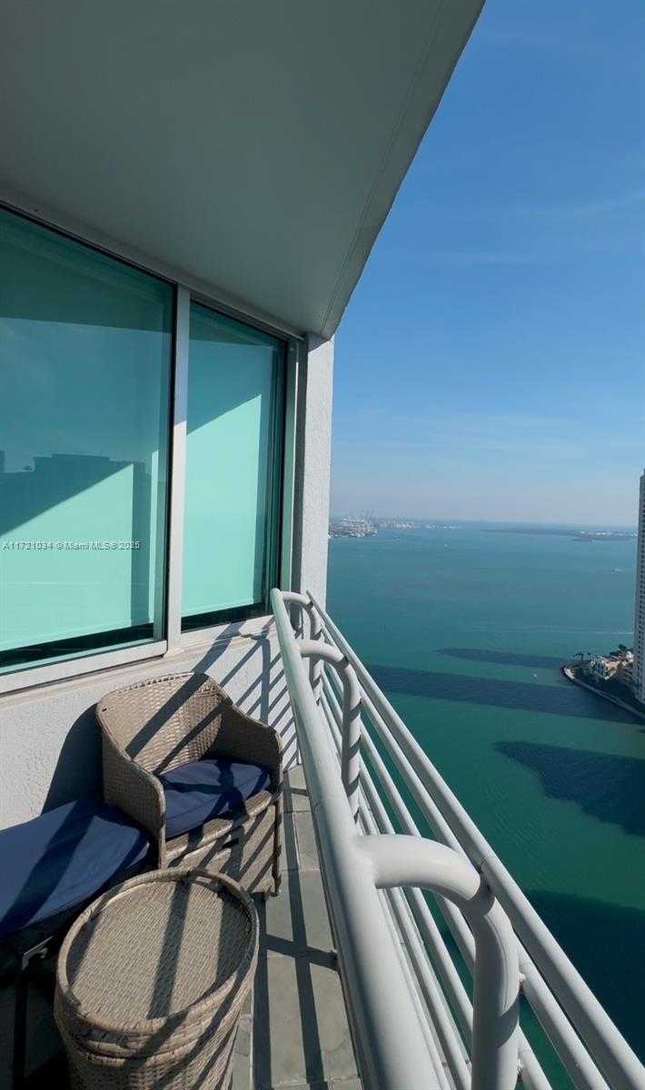 Small Image of 325 SOUTH BISCAYNE BLVD #3719, Miami Number 25