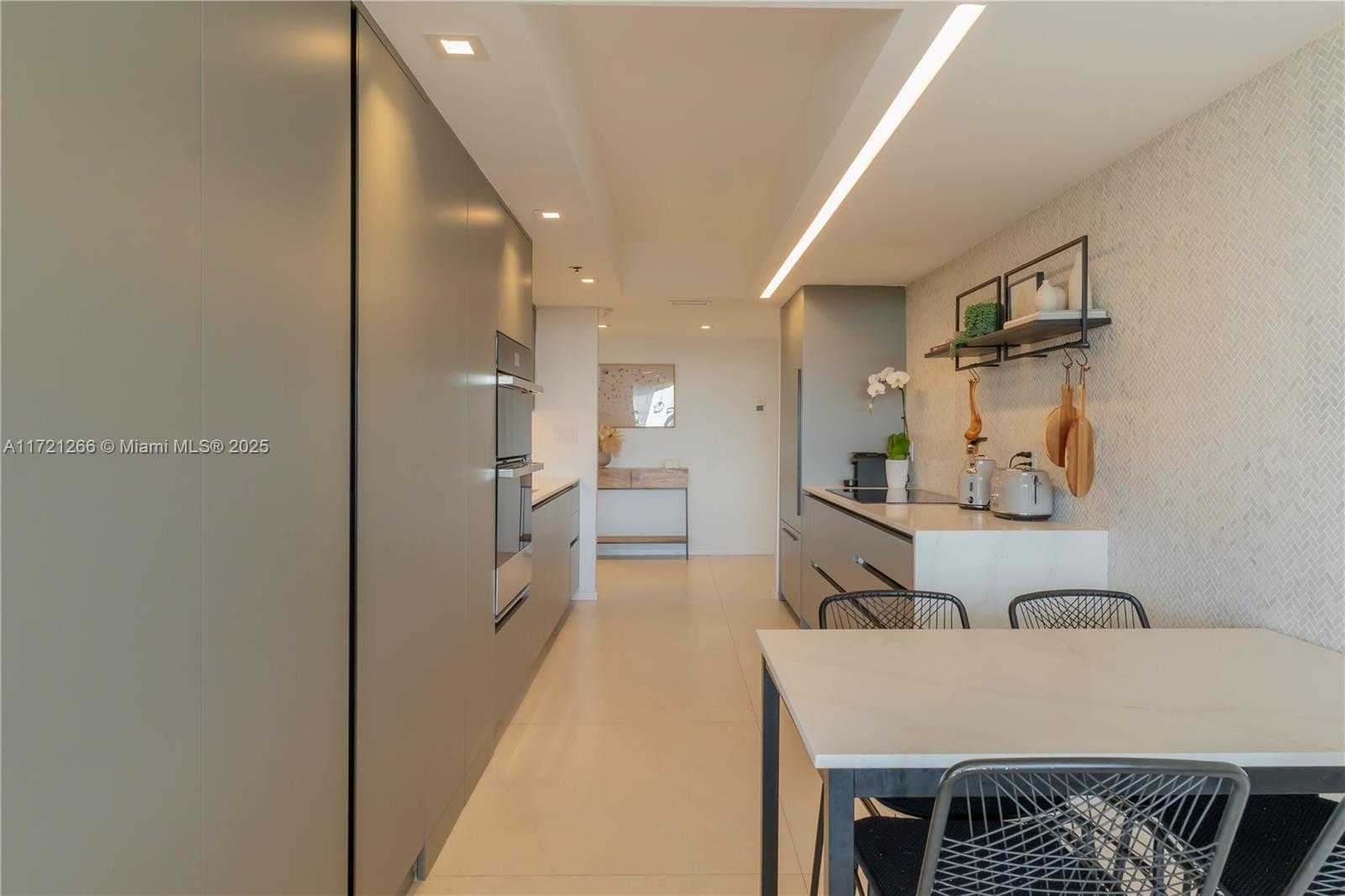 Small Image of 10175 COLLINS AVE #407, Bal Harbour Number 10