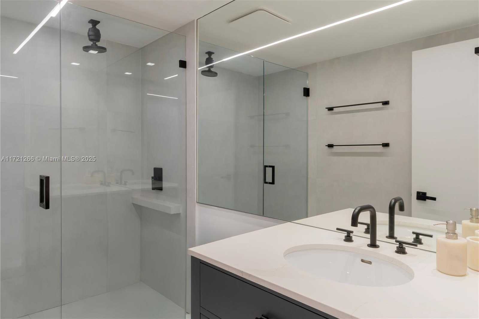 Small Image of 10175 COLLINS AVE #407, Bal Harbour Number 20