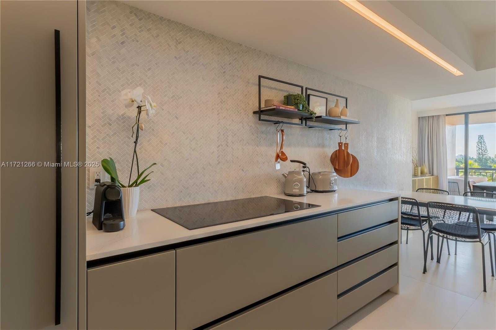 Small Image of 10175 COLLINS AVE #407, Bal Harbour Number 9