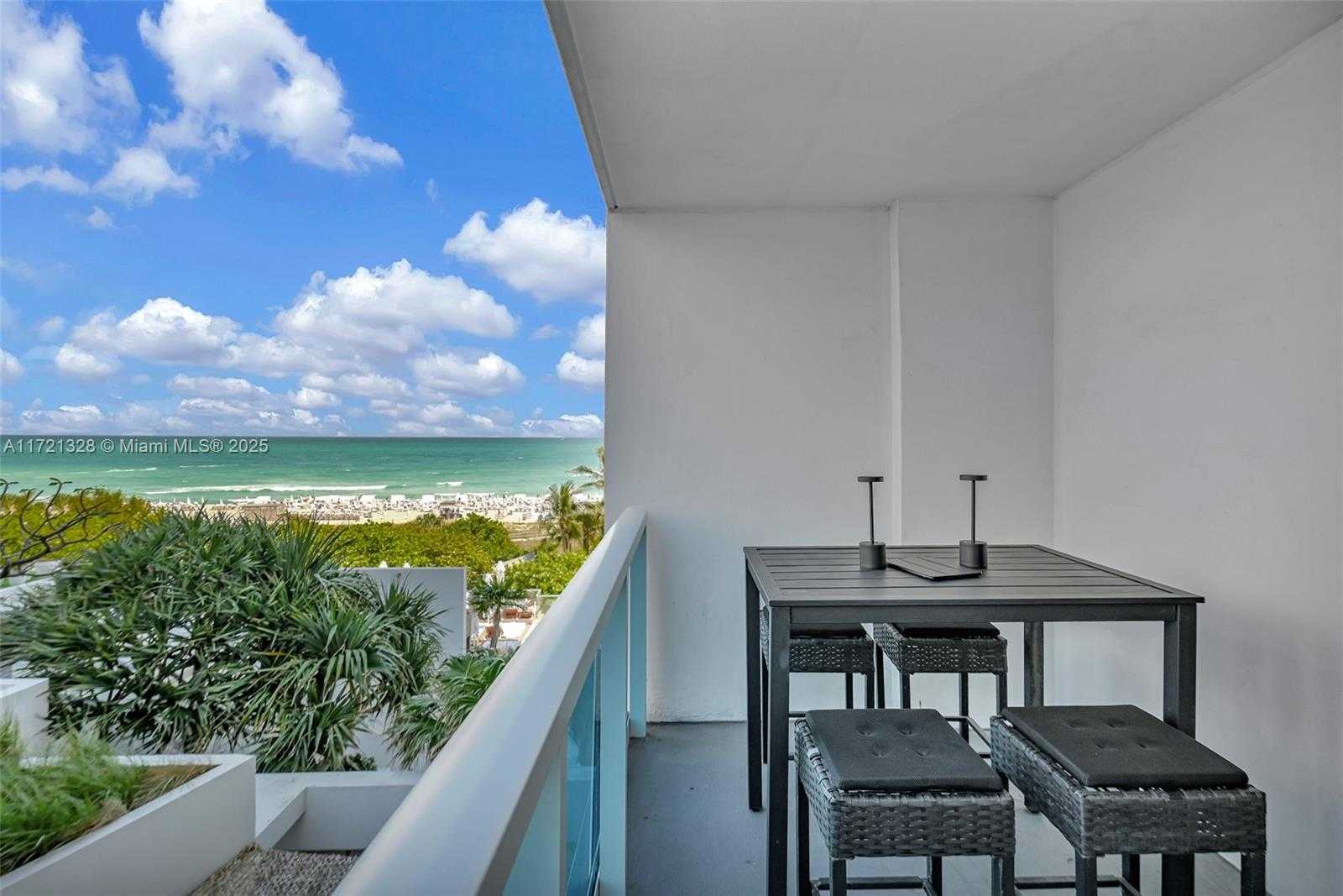 Small Image of 2301 COLLINS AVE #411, Miami Beach Number 21