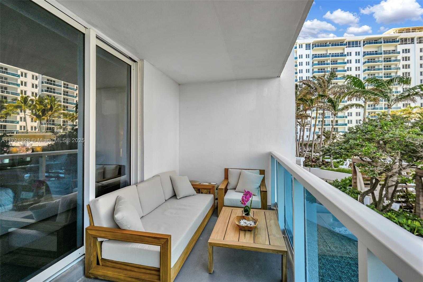Small Image of 2301 COLLINS AVE #411, Miami Beach Number 22