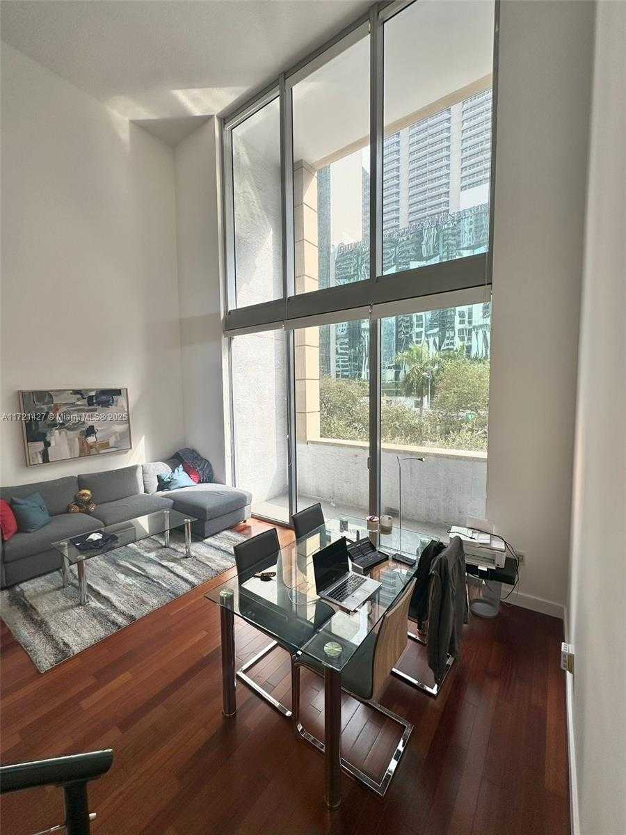 Small Image of 1060 BRICKELL AVE #207, Miami Number 2