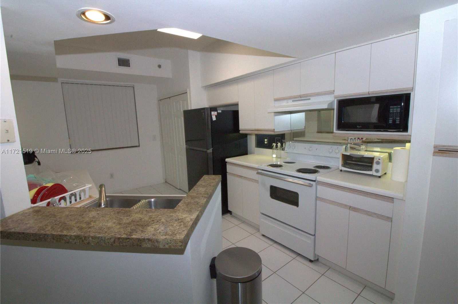 Small Image of 3225 NORTH EAST 184TH ST #10105, Aventura Number 15