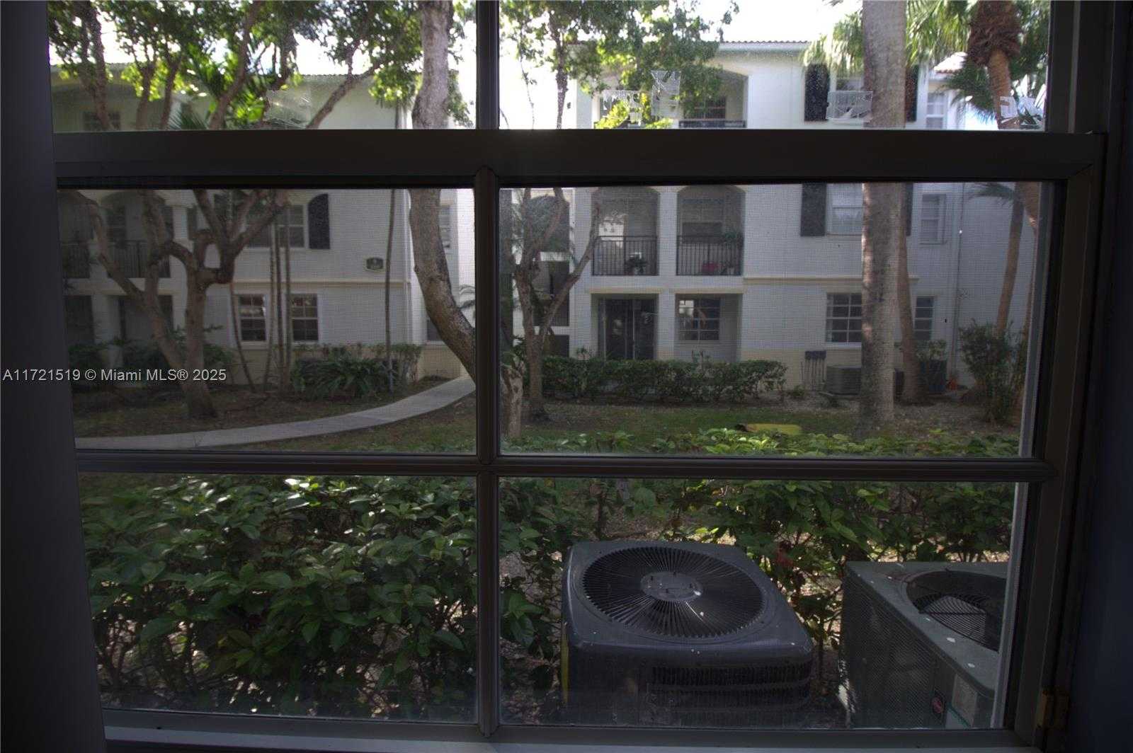 Small Image of 3225 NORTH EAST 184TH ST #10105, Aventura Number 20