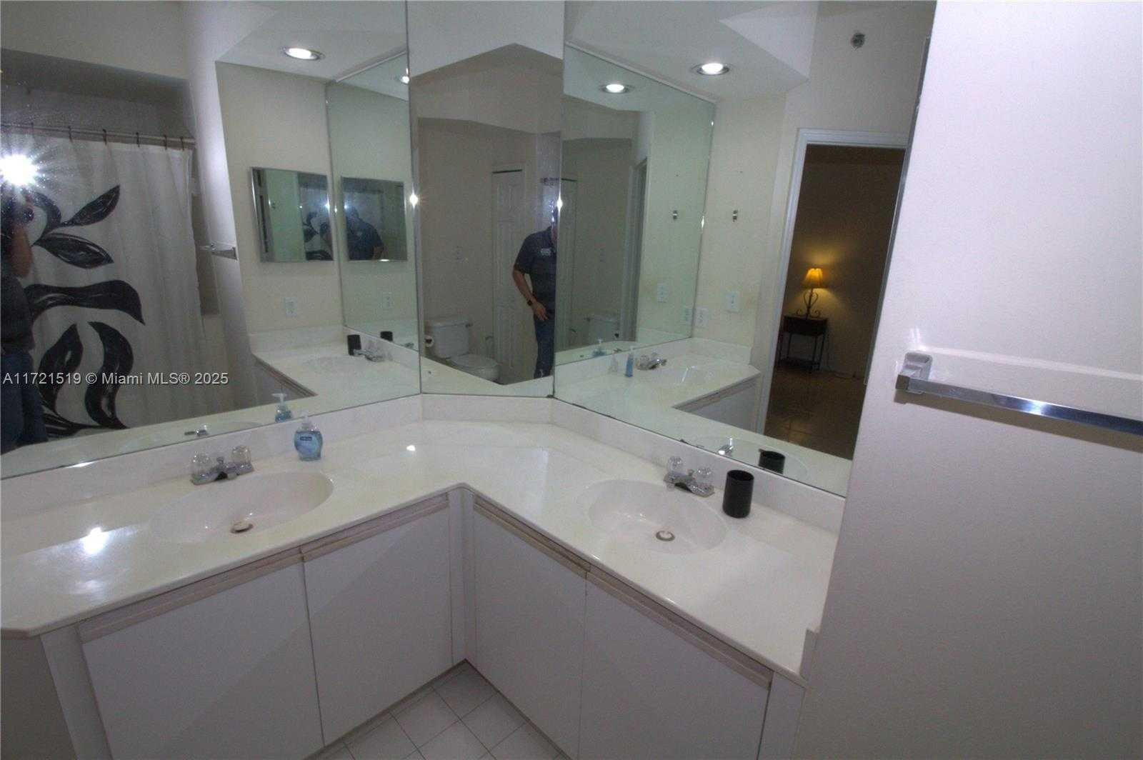 Small Image of 3225 NORTH EAST 184TH ST #10105, Aventura Number 24