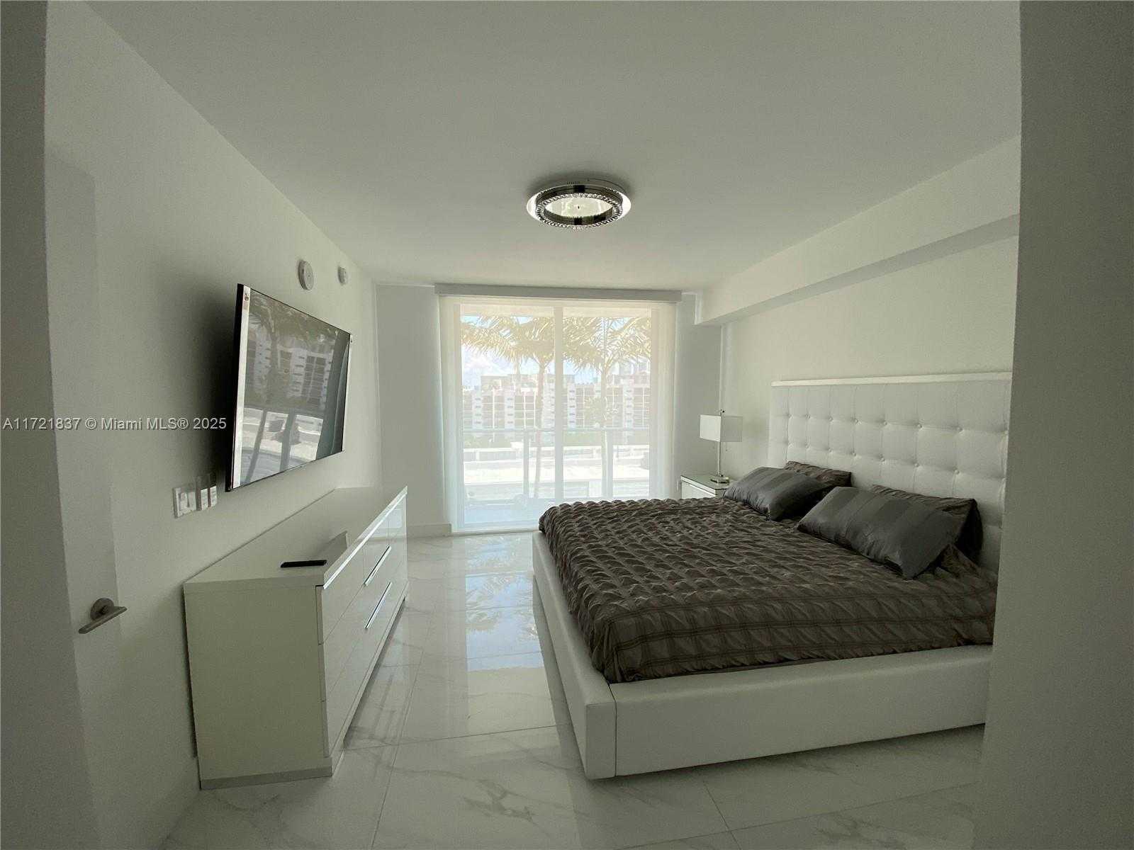 Small Image of 300 SUNNY ISLES BLVD #4-703, Sunny Isles Beach Number 10
