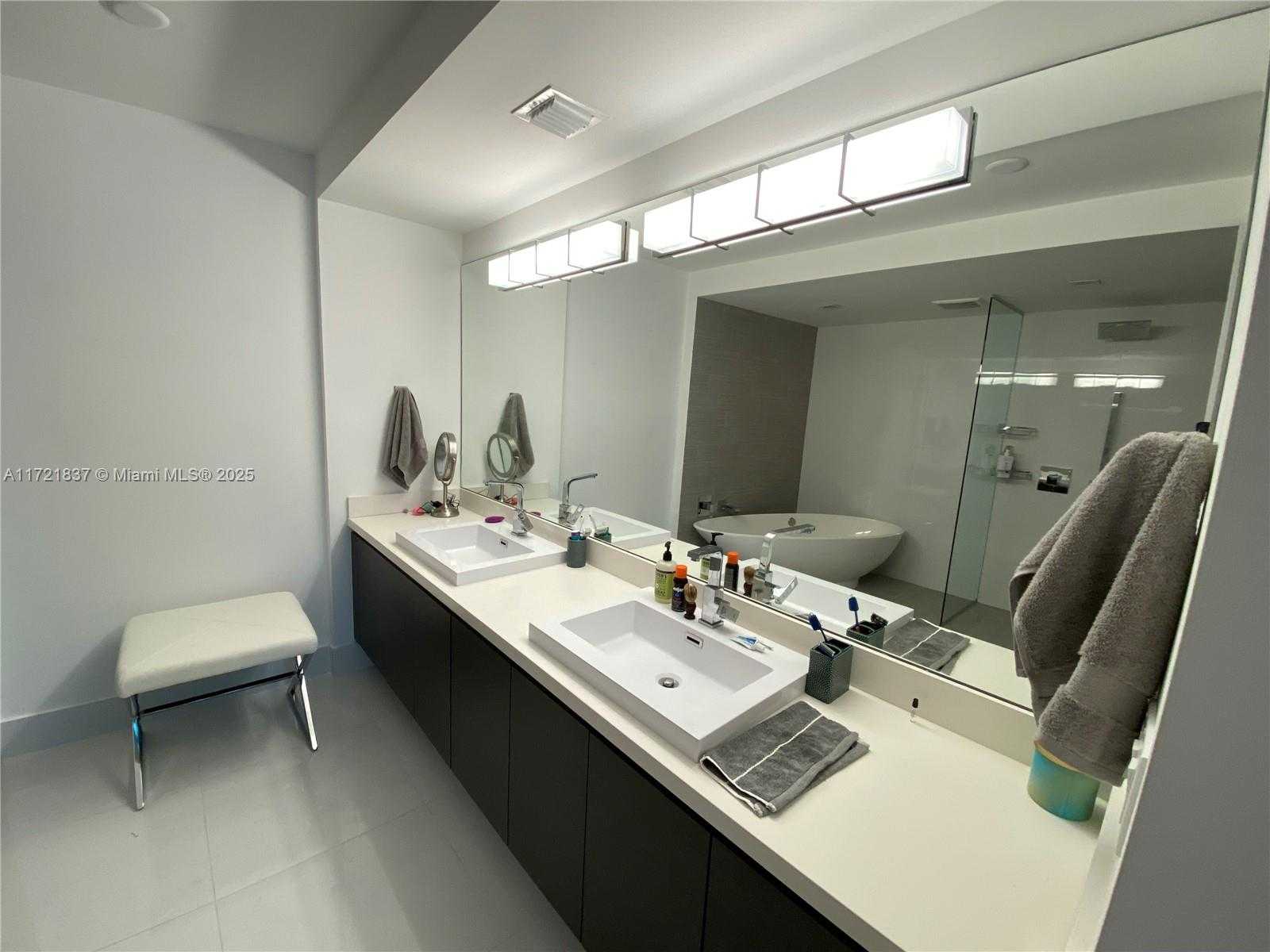 Small Image of 300 SUNNY ISLES BLVD #4-703, Sunny Isles Beach Number 12