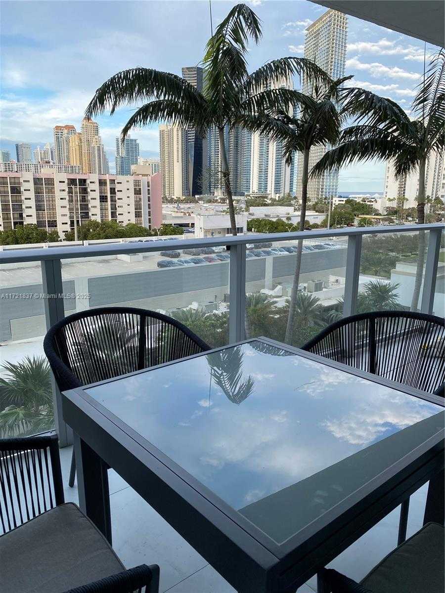 Small Image of 300 SUNNY ISLES BLVD #4-703, Sunny Isles Beach Number 17
