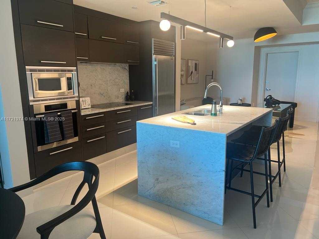 Small Image of 900 BISCAYNE BLVD #3908, Miami Number 17