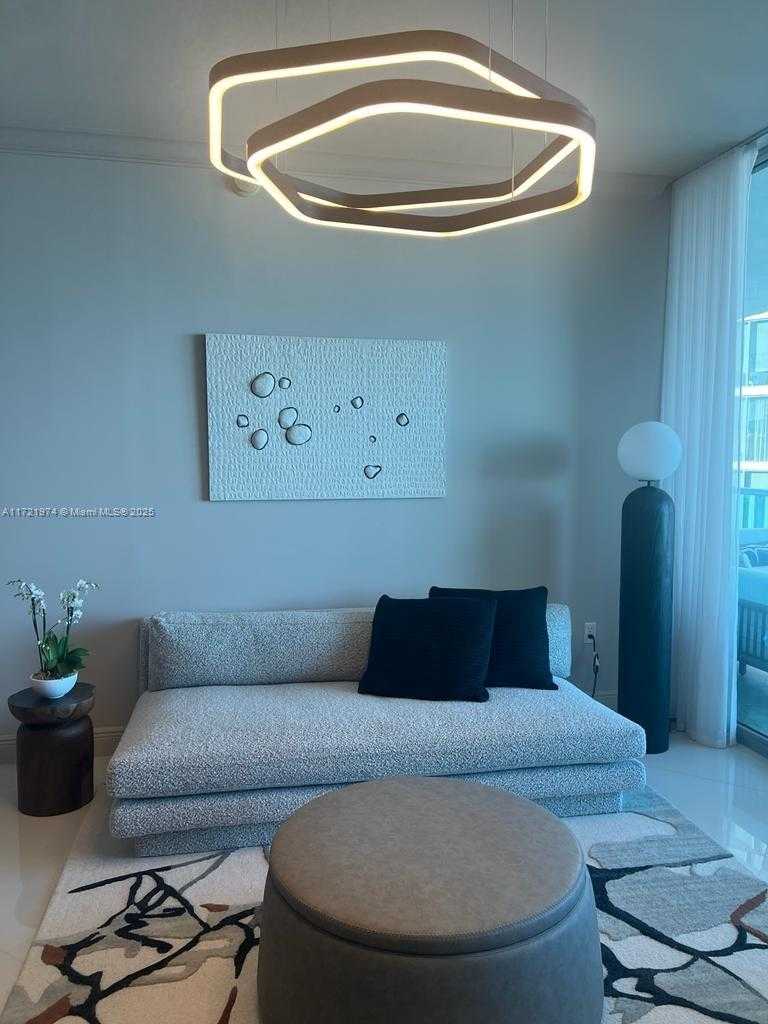 Small Image of 900 BISCAYNE BLVD #3908, Miami Number 26