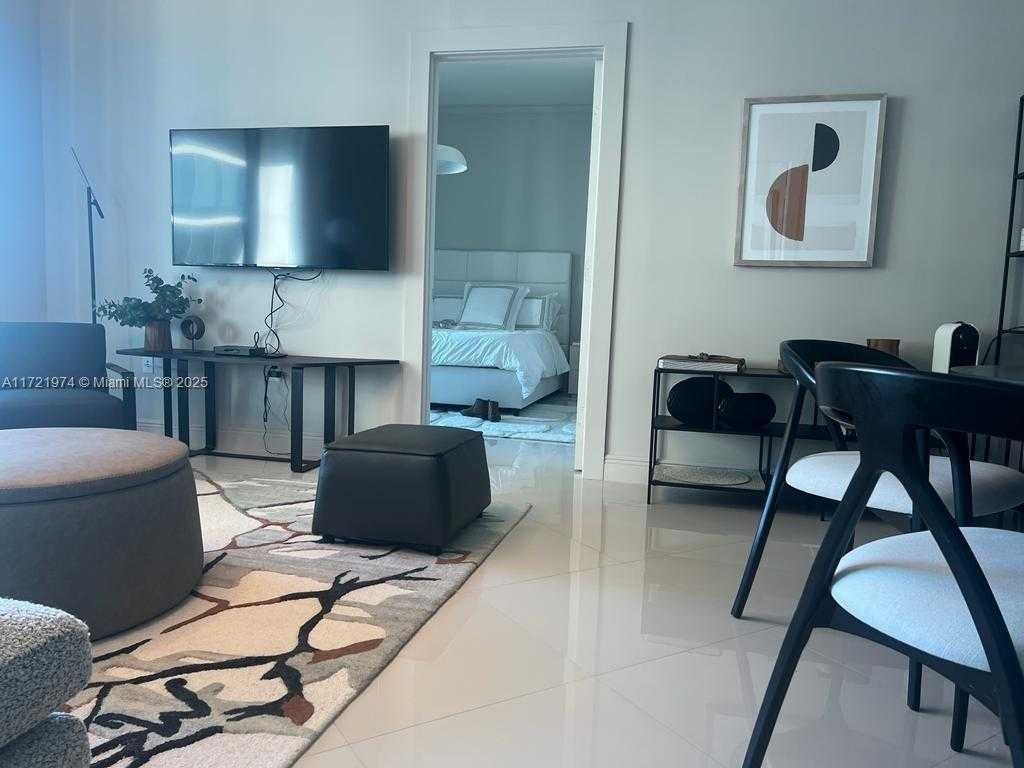 Small Image of 900 BISCAYNE BLVD #3908, Miami Number 30
