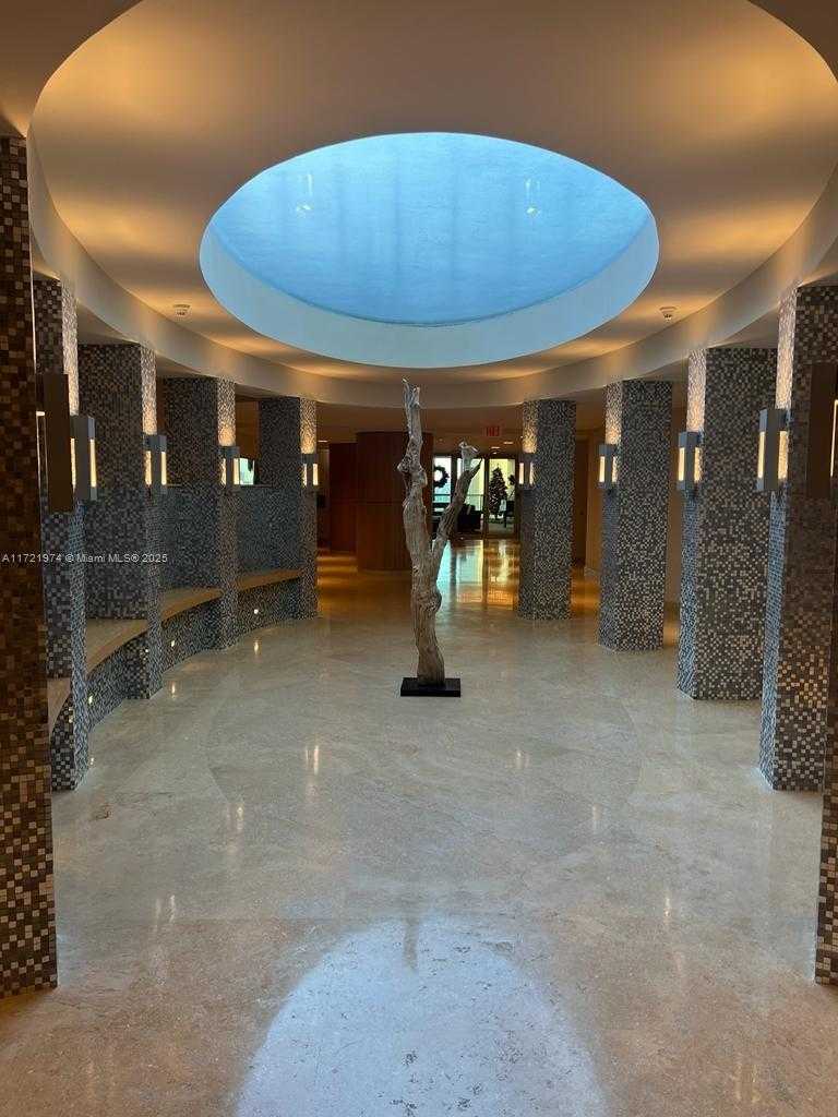 Small Image of 900 BISCAYNE BLVD #3908, Miami Number 41