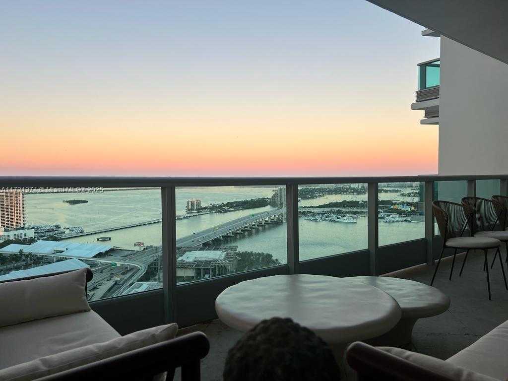 Small Image of 900 BISCAYNE BLVD #3908, Miami Number 43