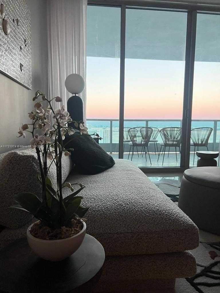 Small Image of 900 BISCAYNE BLVD #3908, Miami Number 45