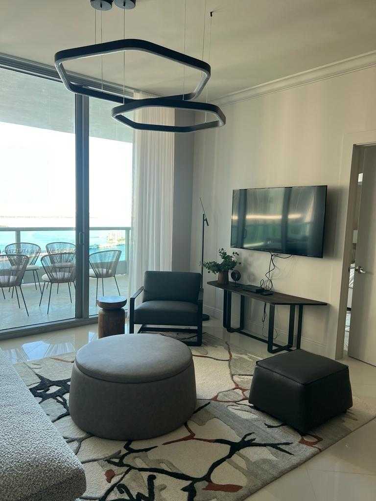 Small Image of 900 BISCAYNE BLVD #3908, Miami Number 47
