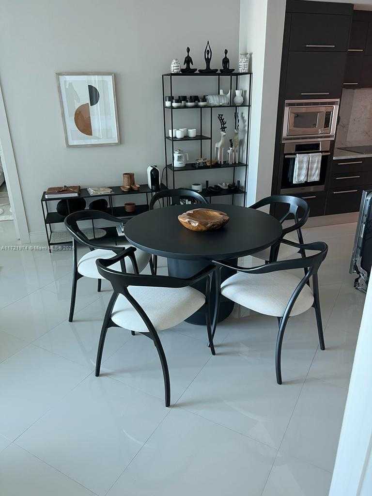 Small Image of 900 BISCAYNE BLVD #3908, Miami Number 5
