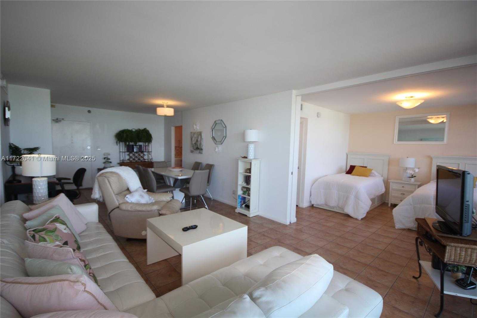 Small Image of 5151 COLLINS AVE #819, Miami Beach Number 11