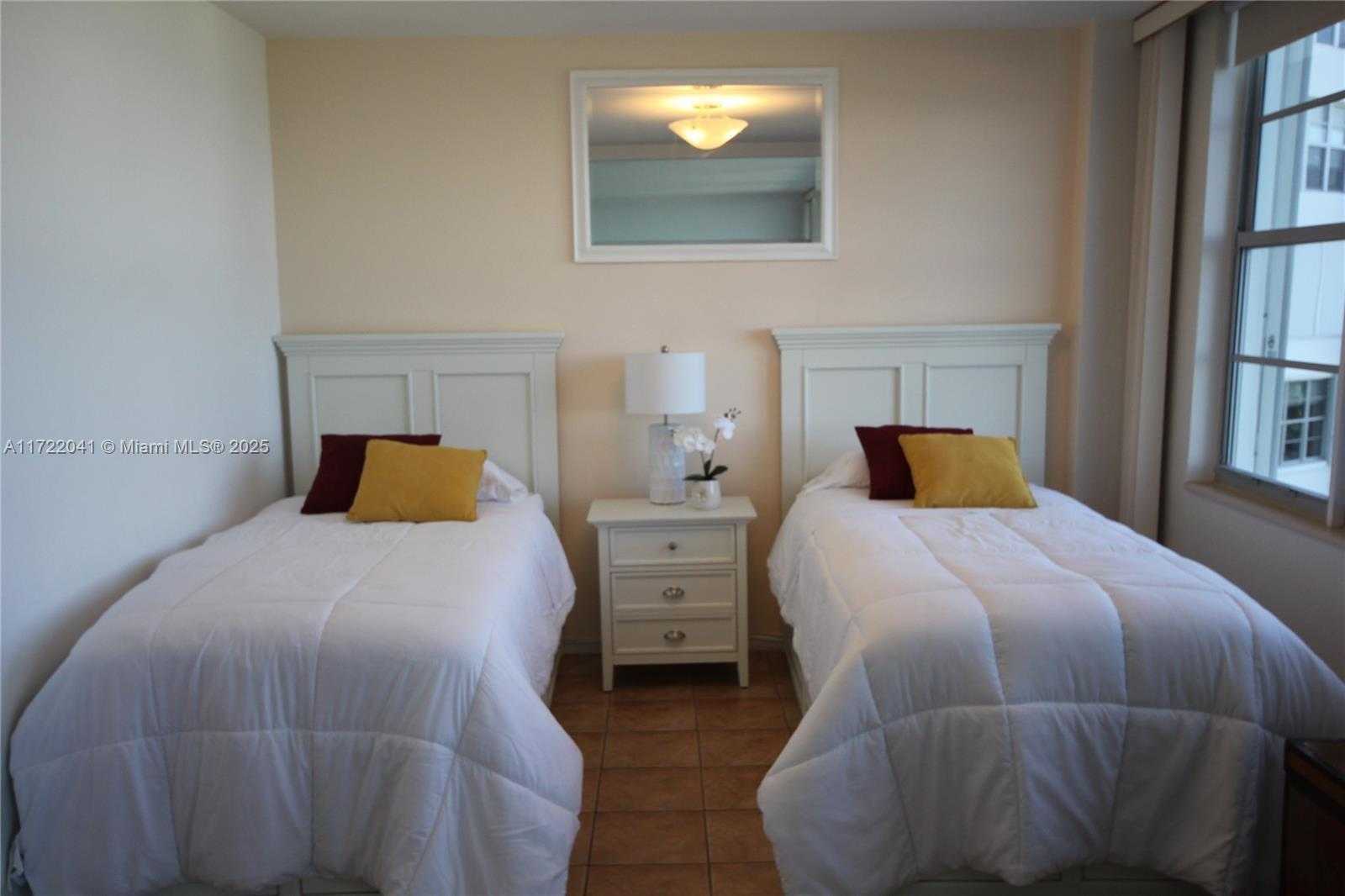 Small Image of 5151 COLLINS AVE #819, Miami Beach Number 13