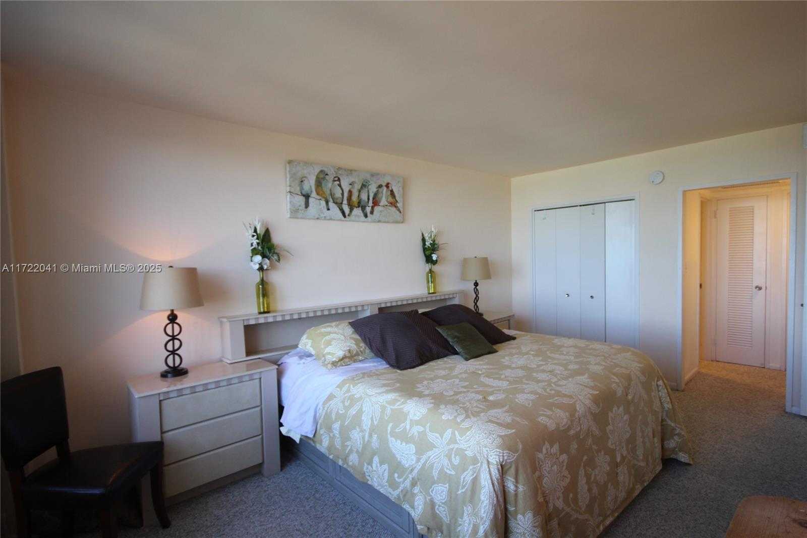Small Image of 5151 COLLINS AVE #819, Miami Beach Number 19