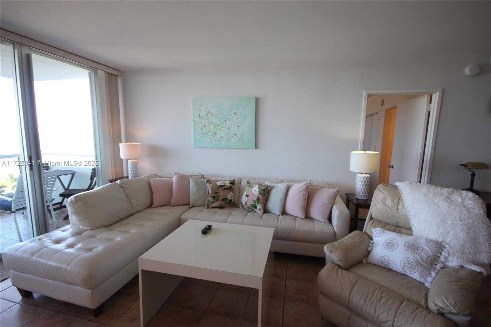 Small Image of 5151 COLLINS AVE #819, Miami Beach Number 7