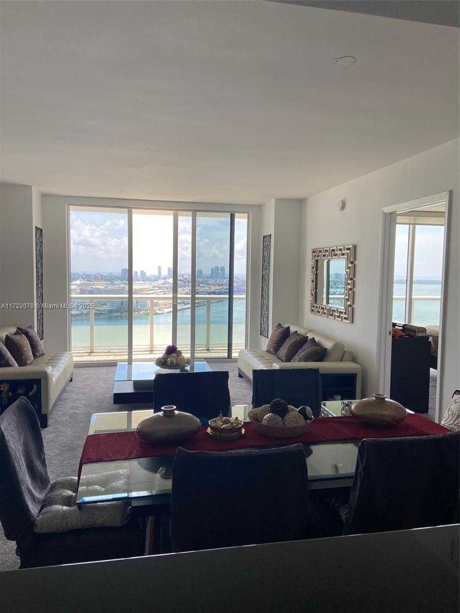 Small Image of 50 BISCAYNE BLVD #2906, Miami Number 3