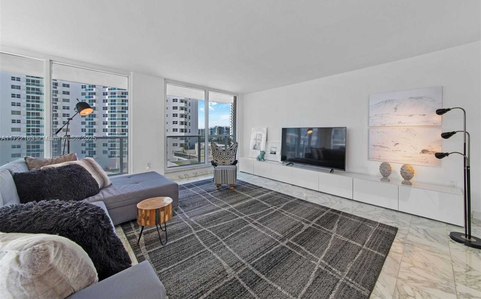 Small Image of 2751 SOUTH OCEAN DR #505N, Hollywood Number 17