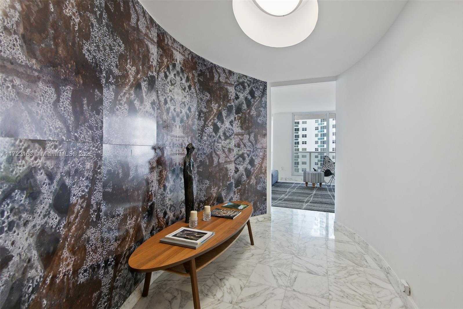 Small Image of 2751 SOUTH OCEAN DR #505N, Hollywood Number 2