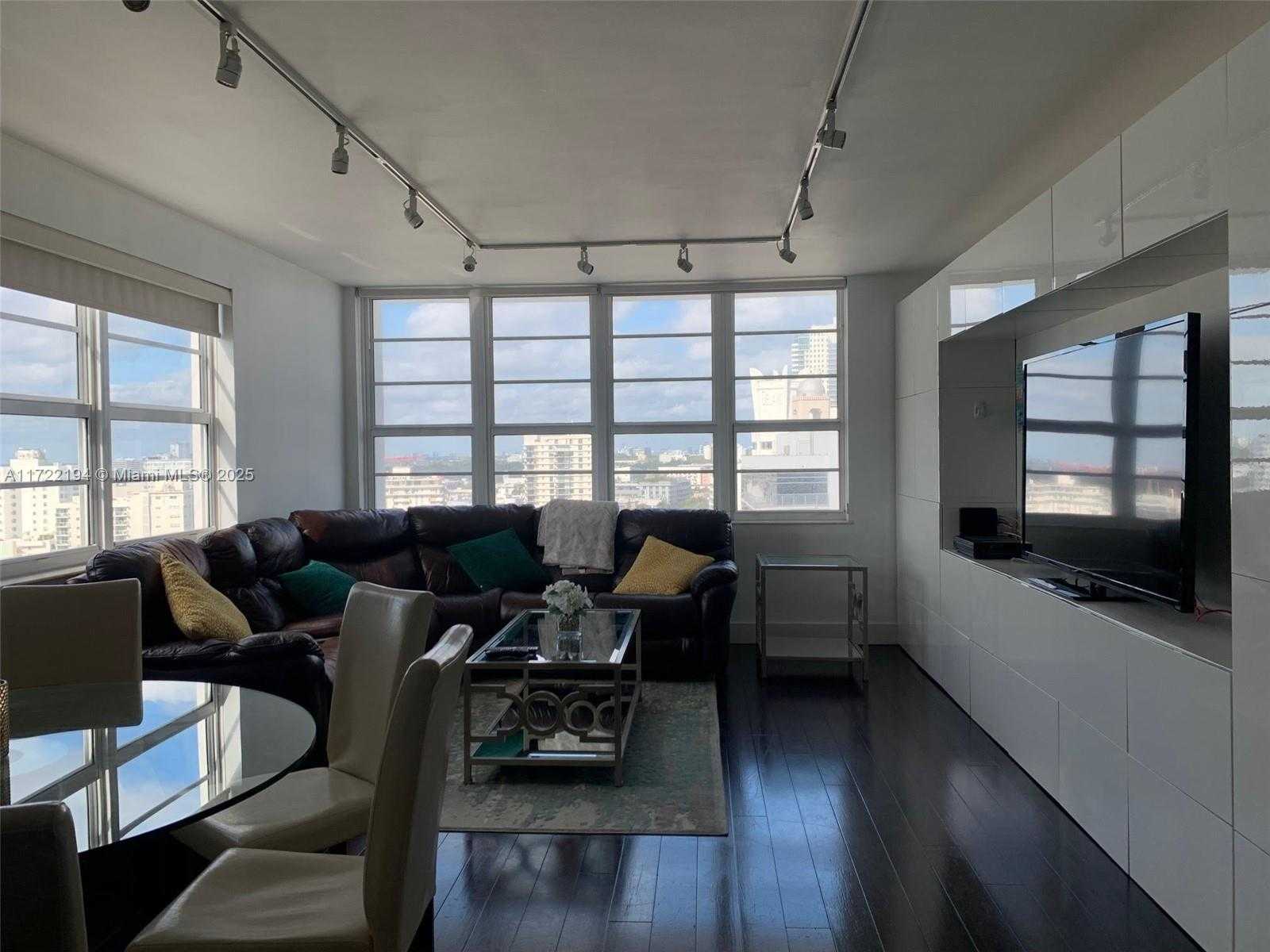 Small Image of 100 LINCOLN RD #1514, Miami Beach Number 2