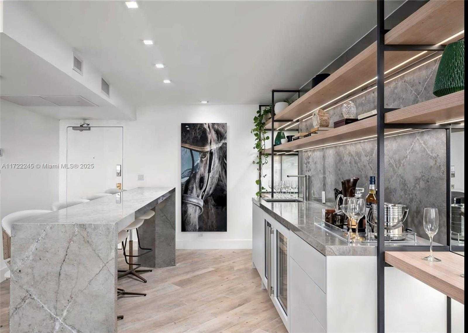 Small Image of 2301 COLLINS AVE #1432, Miami Beach Number 10