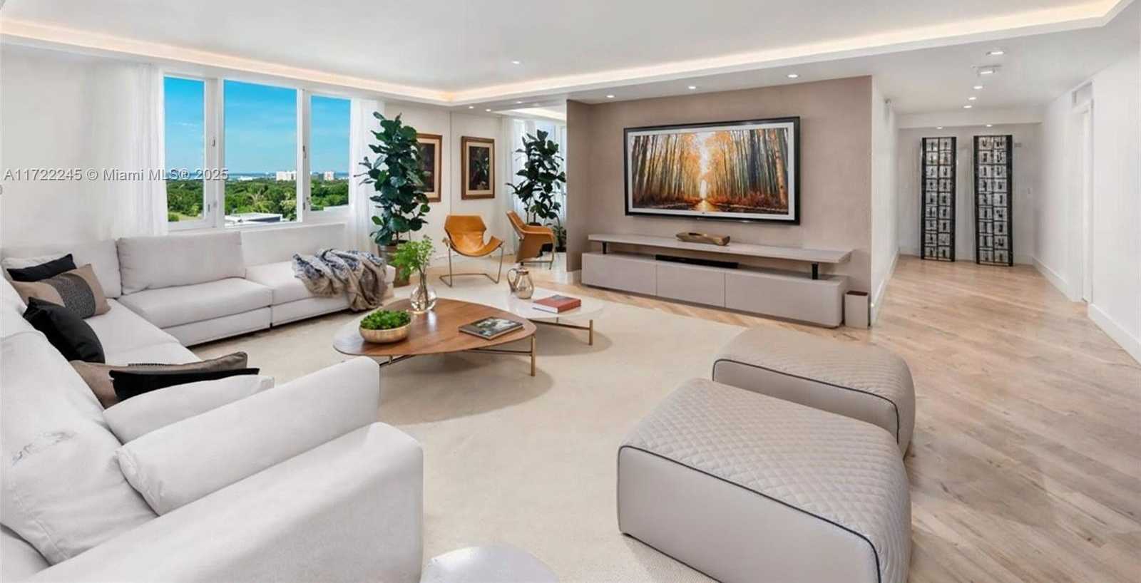 Small Image of 2301 COLLINS AVE #1432, Miami Beach Number 3