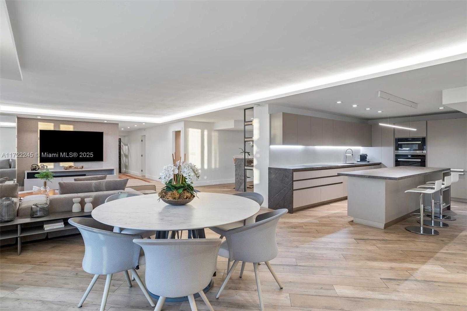 Small Image of 2301 COLLINS AVE #1432, Miami Beach Number 41