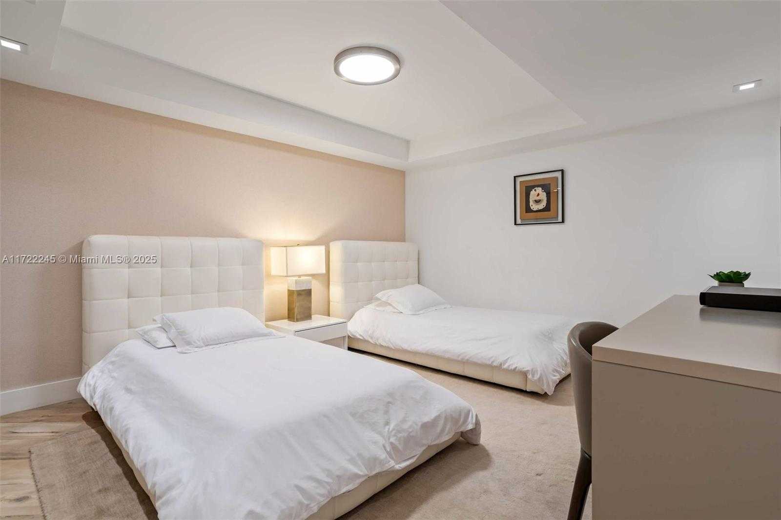 Small Image of 2301 COLLINS AVE #1432, Miami Beach Number 65