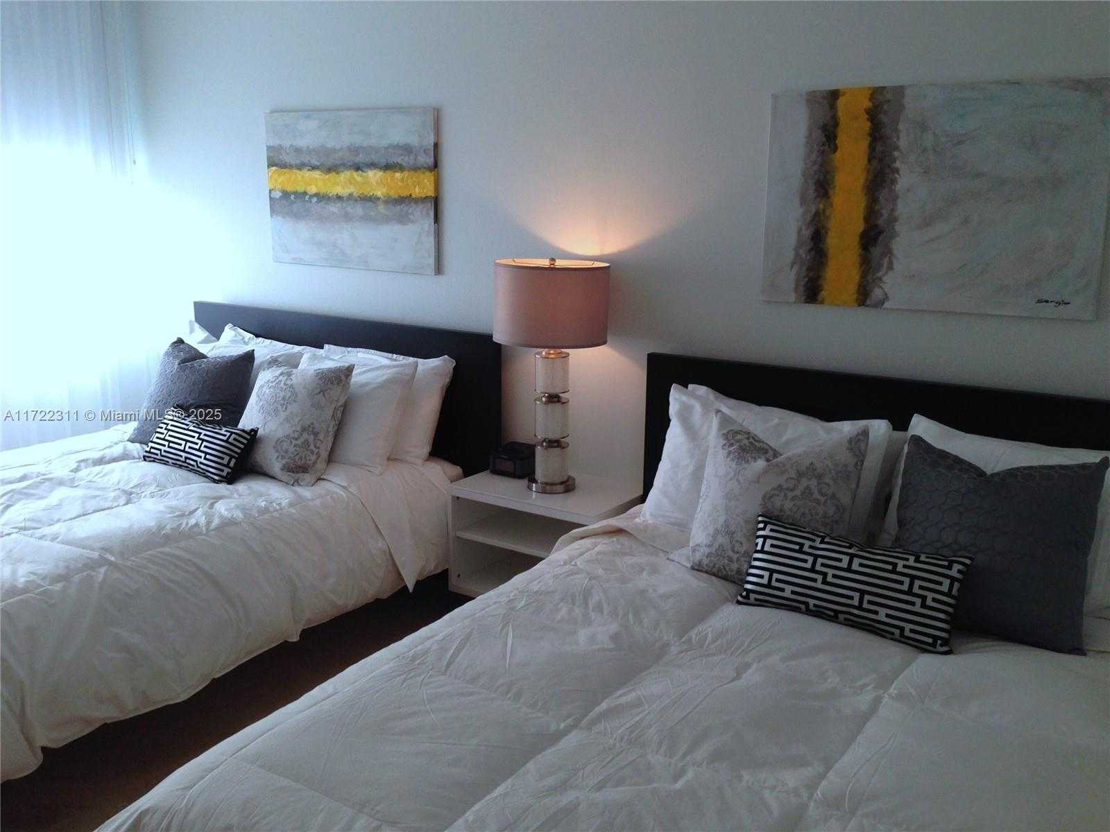 Small Image of 100 LINCOLN RD #302, Miami Beach Number 3