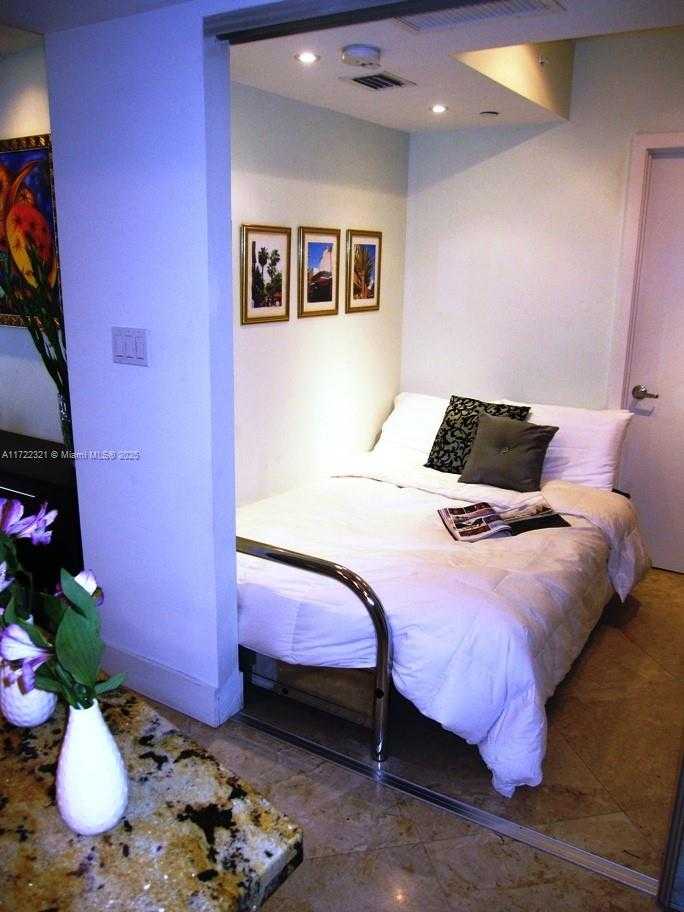 Small Image of 100 LINCOLN RD #444, Miami Beach Number 11